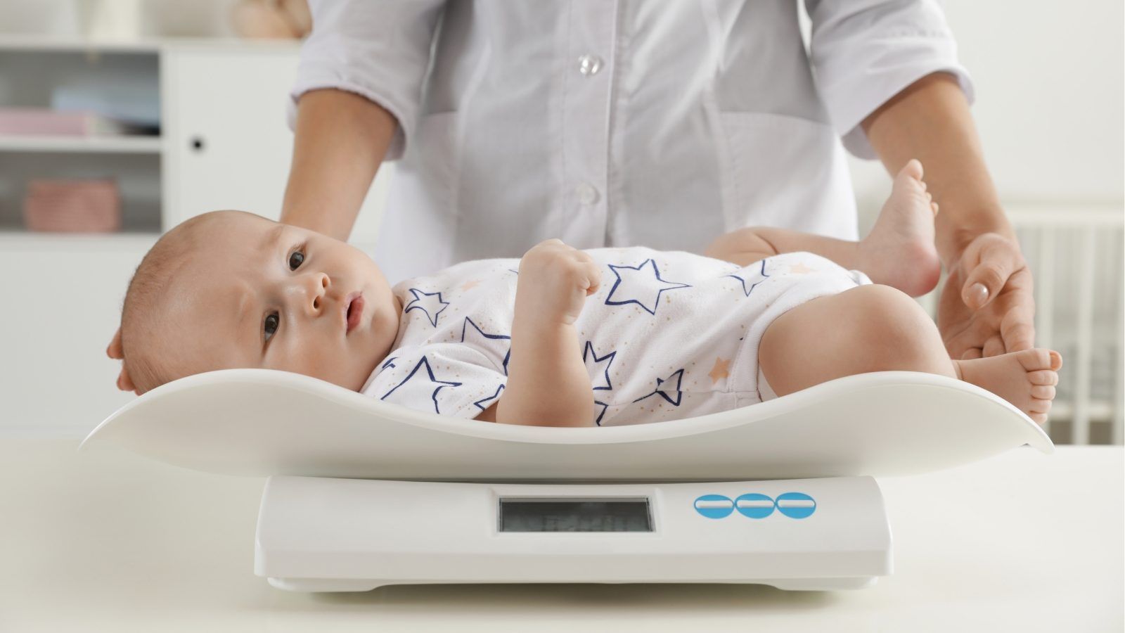 Berat Badan Bayi Tidak Naik? Ini Penyebab dan Solusi Makannya