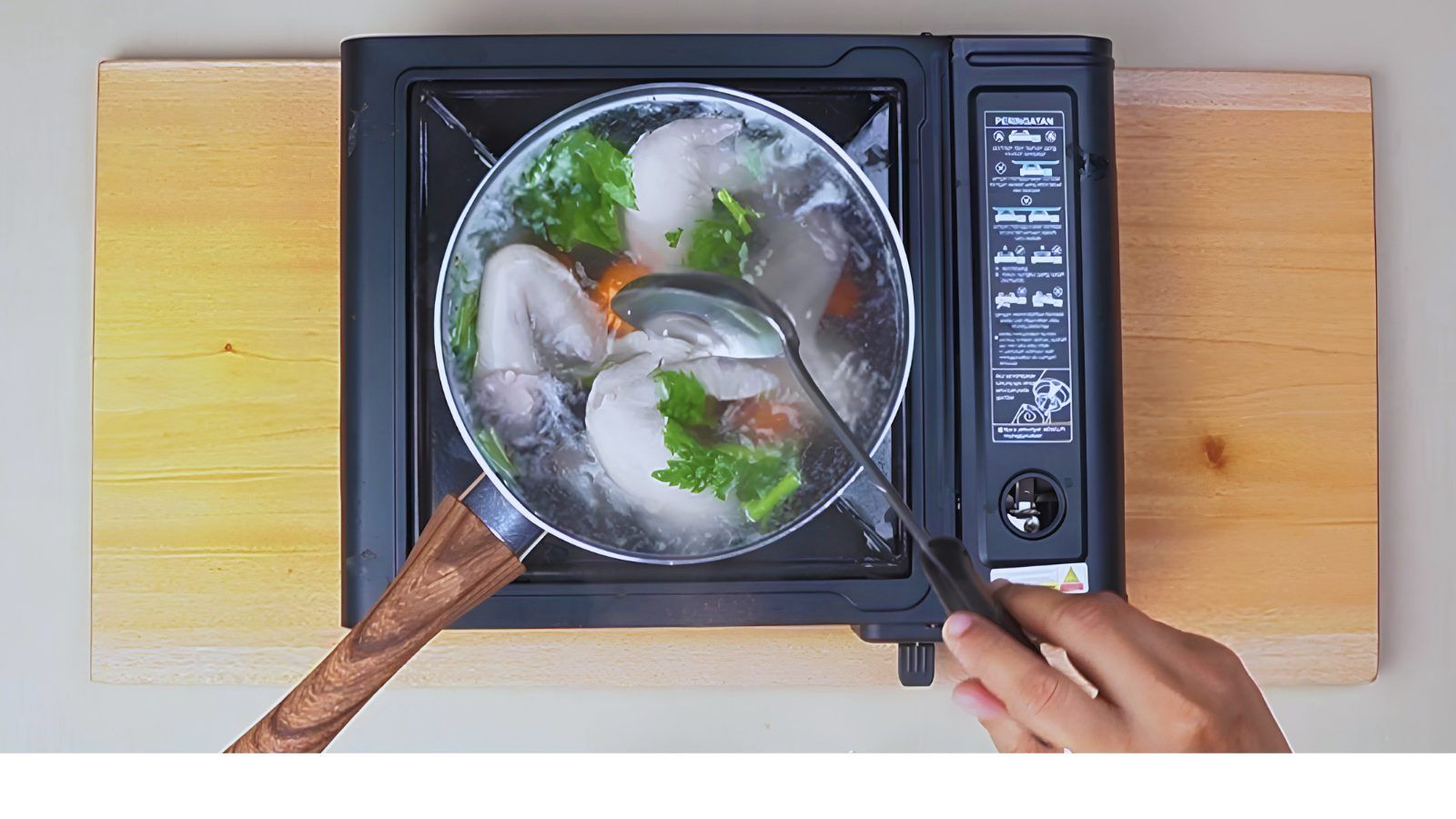 Cara Membuat Kaldu Ayam untuk MPASI Tanpa Garam