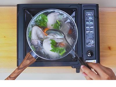 Cara Membuat Kaldu Ayam untuk MPASI Tanpa Garam