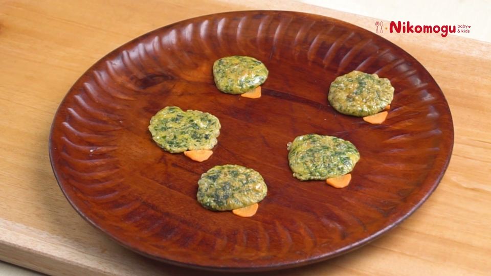 Pancake Bayam Katak
