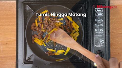 Tumis Daging Sapi dan Labu Kuning – langkah 2