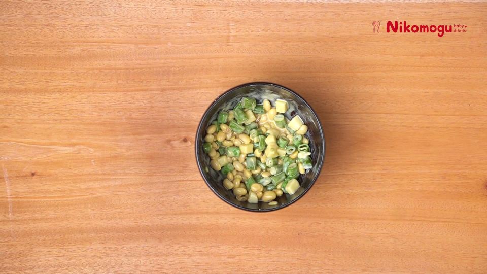 Salad Kedelai dan Keju