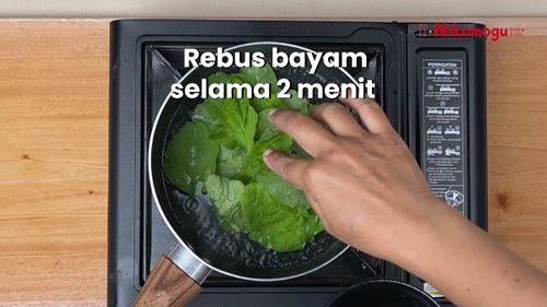 Tumis Ikan Bayam – langkah 1