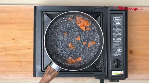 Tumis Udang Wortel – langkah 1