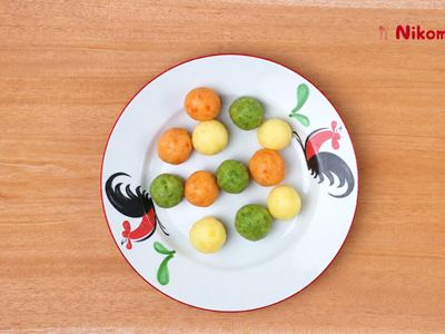 Bola Kentang Warna-warni